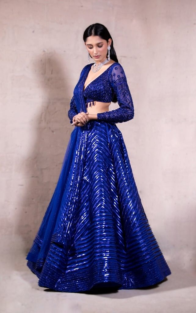 Buy Navy Blue Embroidered Velvet Designer Lehenga Choli Online from  EthnicPlus for ₹4,899.00